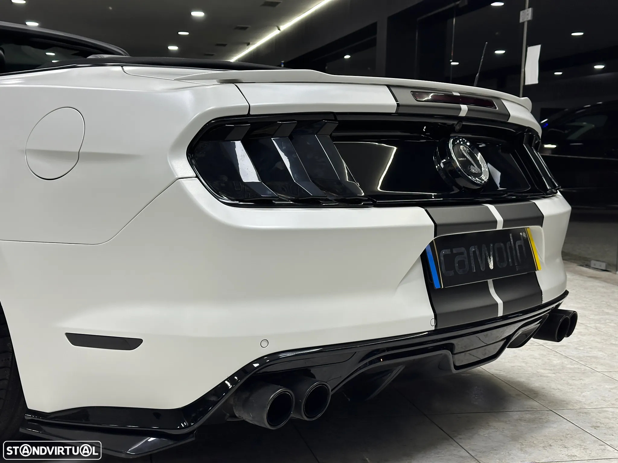 Ford Mustang Cabrio 2.3 Eco Boost - 4