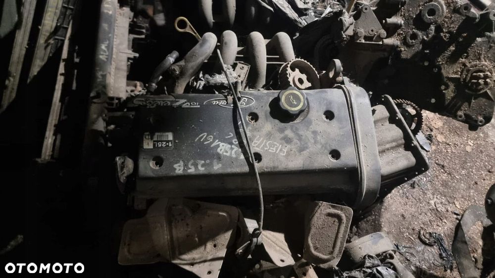 SILNIK FORD FIESTA MK6 1.25 B 16V ZETEC FUJB - 1