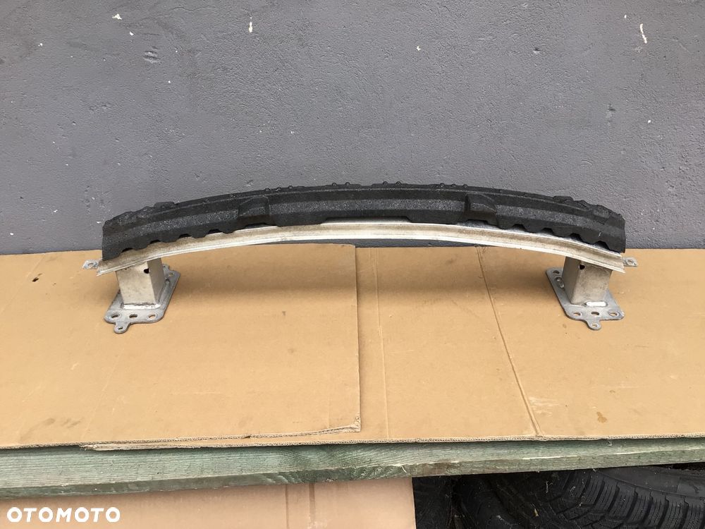 Belka przednia Absorber Opel Corsa E