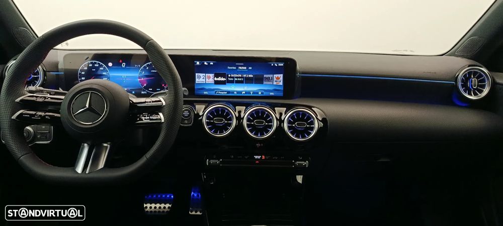 Mercedes-Benz A 200 Standard - 18