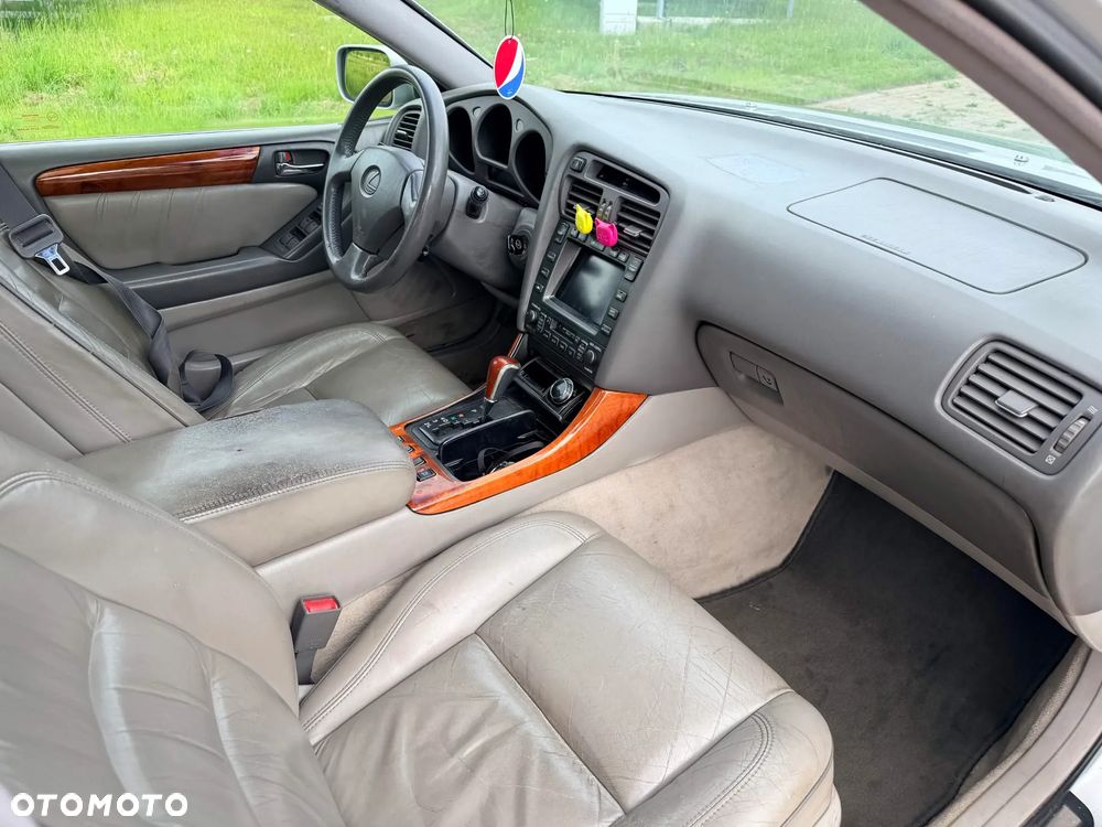 Lexus GS 300 - 15