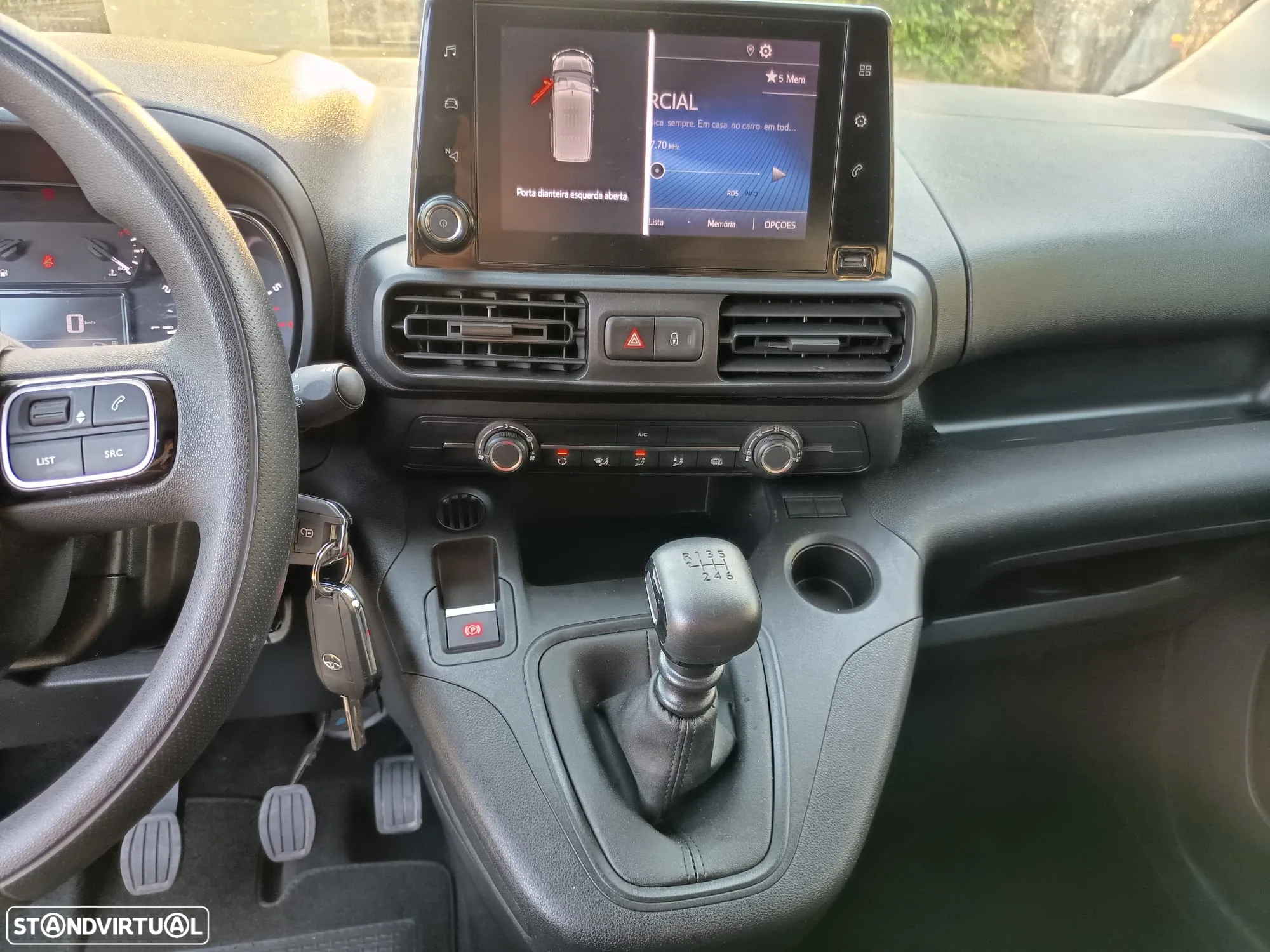 Toyota Proace City 1.5 D4D - 13