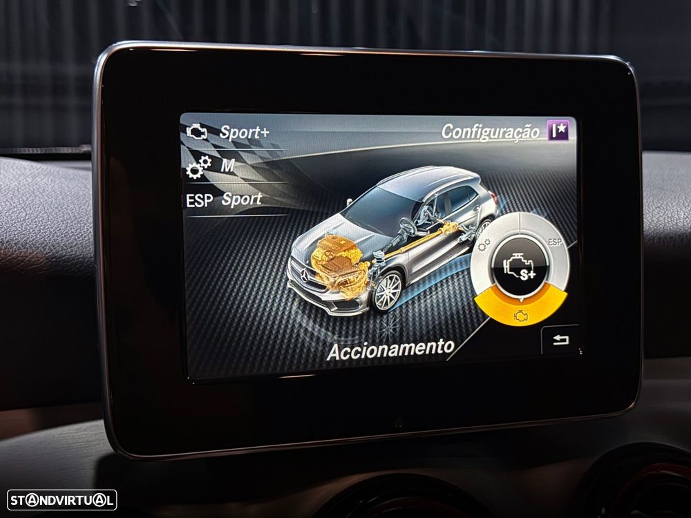 Mercedes-Benz GLA 45 AMG 4Matic Speedshift 7G-DCT - 26