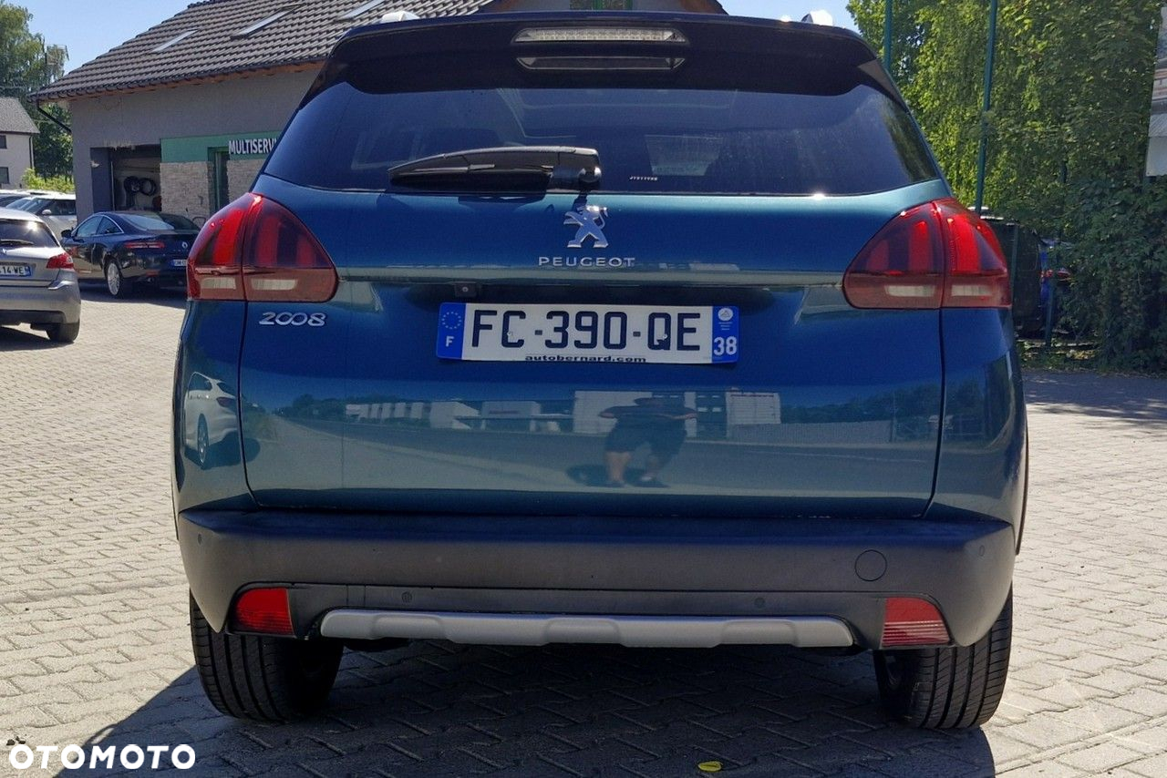 Peugeot 2008 1.2 Pure Tech Crossway S&S EAT6 - 8