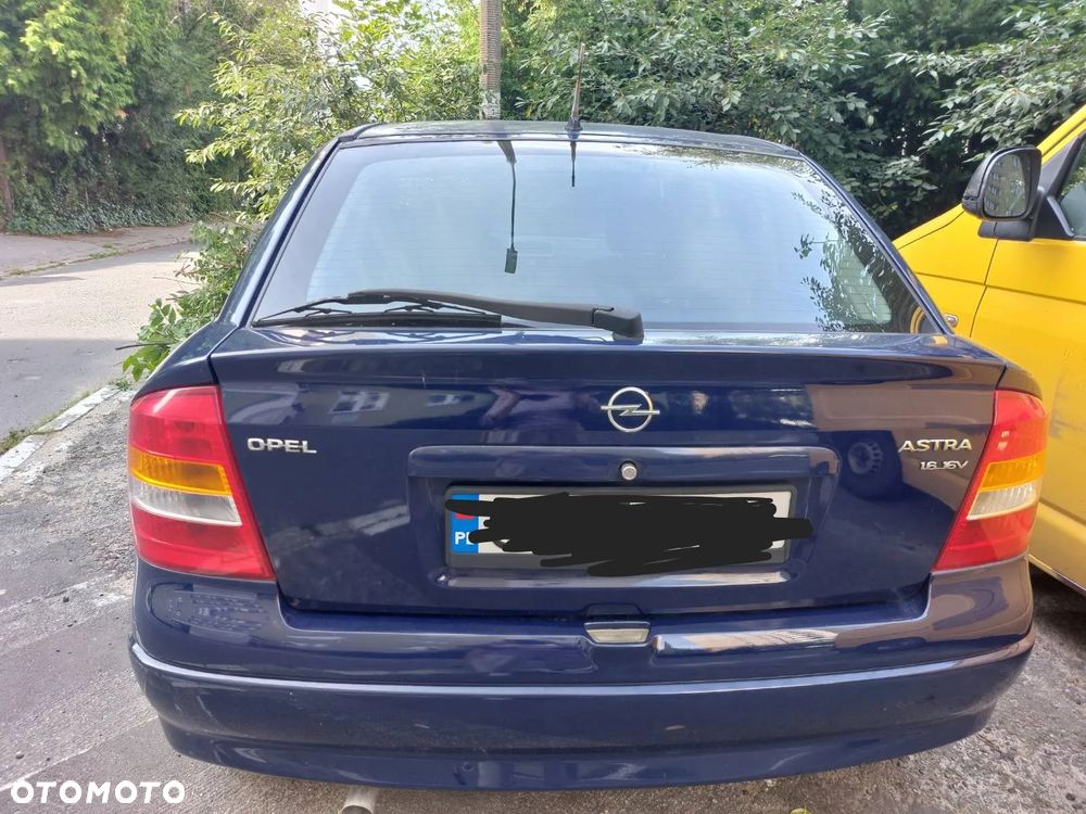 Opel Astra - 13