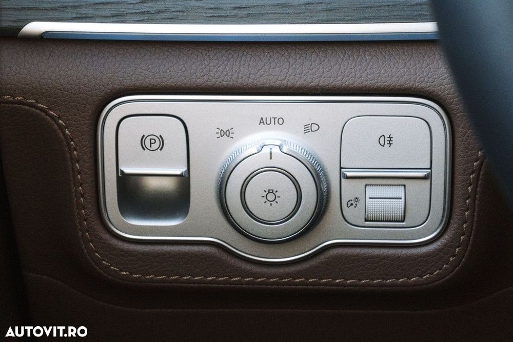 Mercedes-Benz GLE - 24