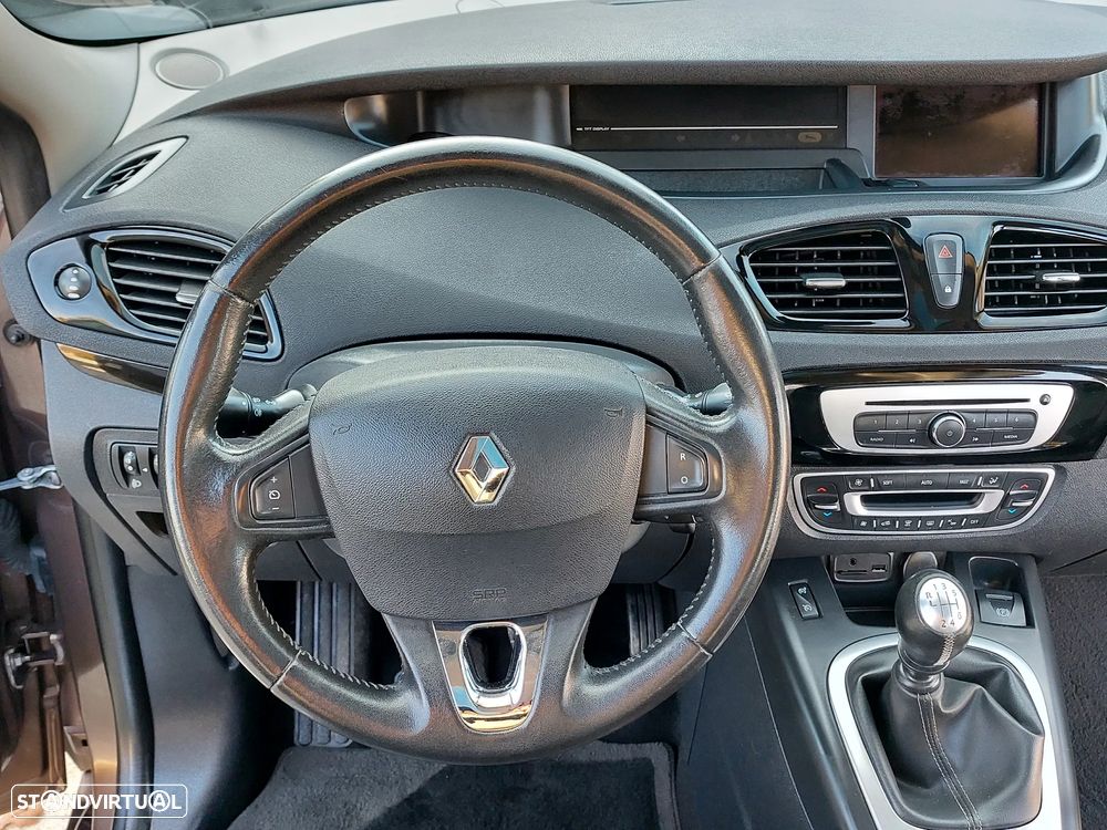 Renault Scénic 1.6 DCi Bose Edition - 29