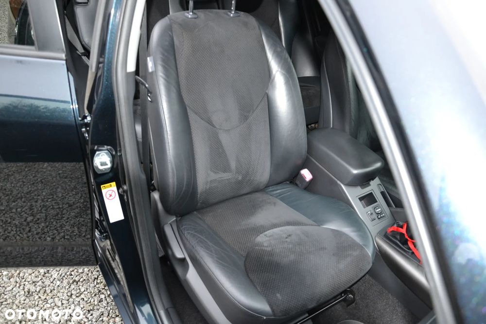 Toyota RAV4 2.0 VVT-i Sol - 12