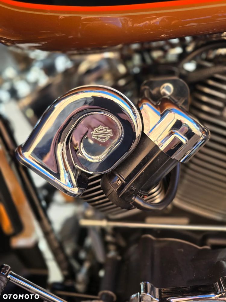 Harley-Davidson Touring Ultra Limited - 17