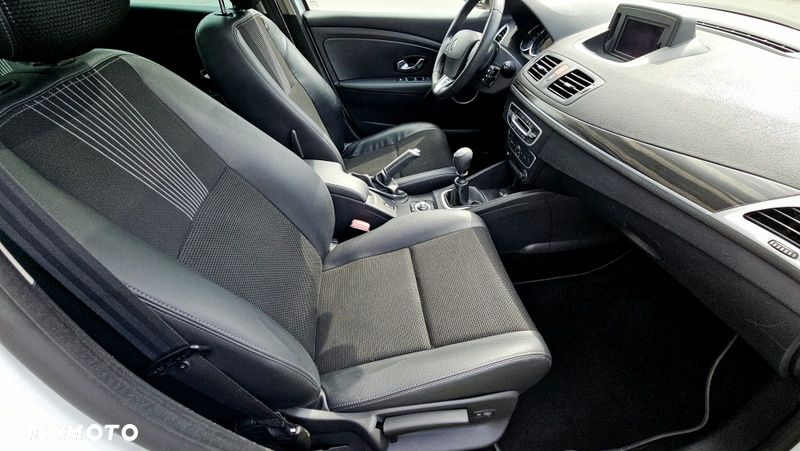 Renault Megane 1.6 16V Dynamique - 25