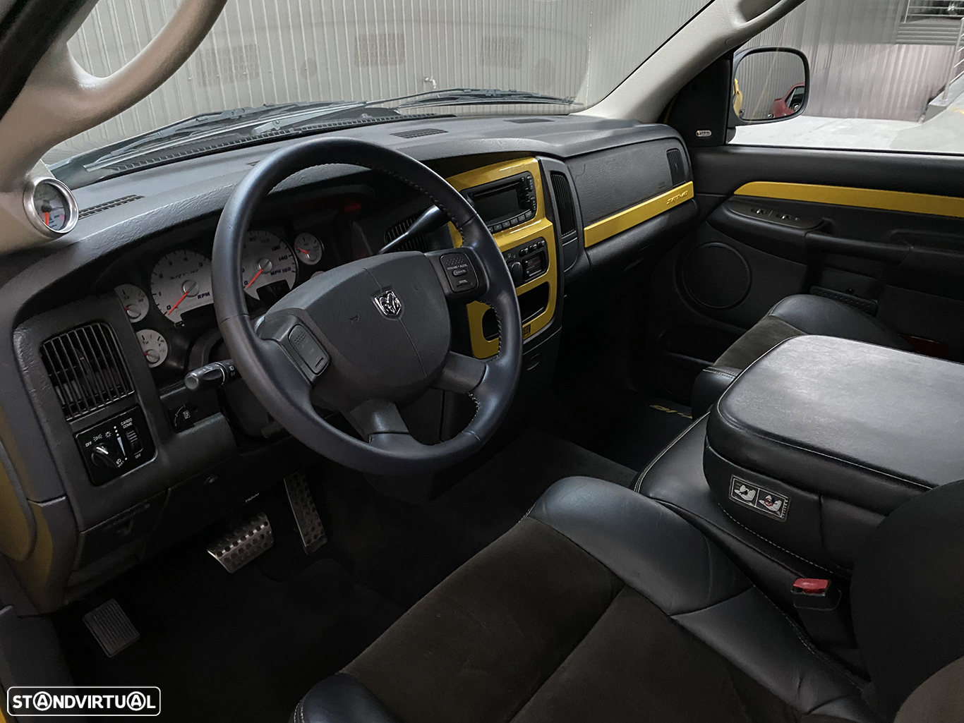 Dodge RAM SRT-10 Viper 8.3L V10 Yellow Fever Quadcab - 26