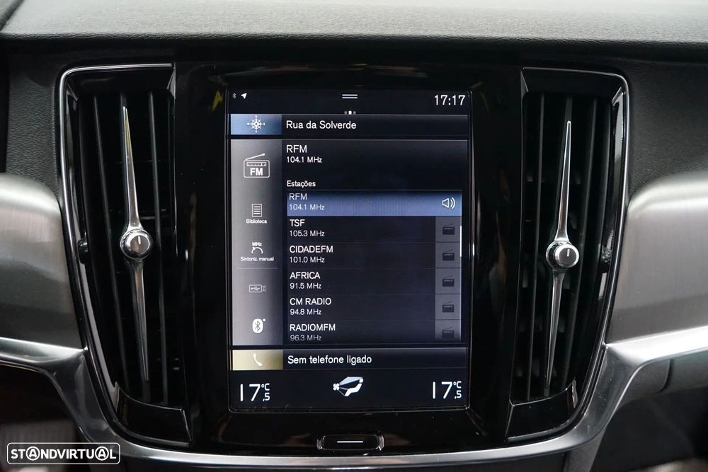 Volvo S90 2.0 D5 Momentum AWD Geartronic - 30