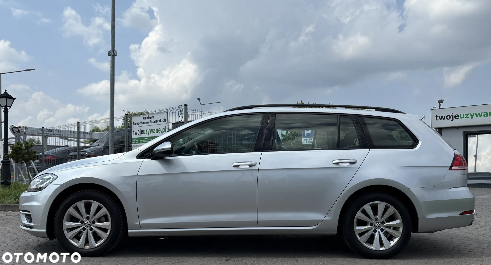 Volkswagen Golf VII 1.4 TSI BMT Comfortline DSG - 4