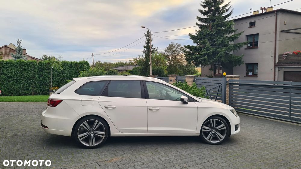 Seat Leon 1.8 TSI FR Black S&S DSG - 14