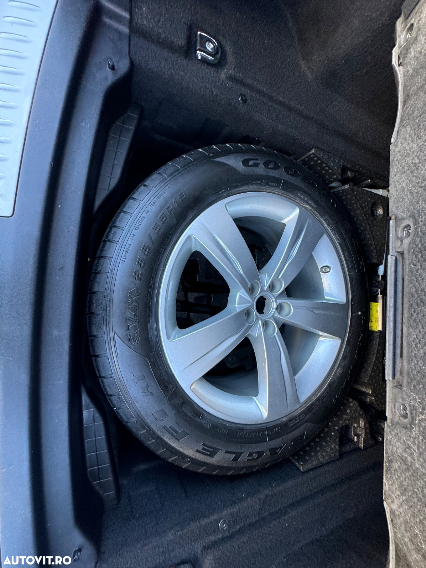 Land Rover Range Rover Velar 2.0 S - 8