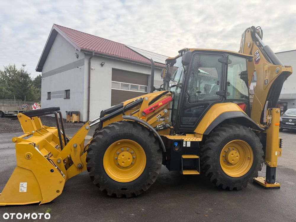 Caterpillar 444F - 13