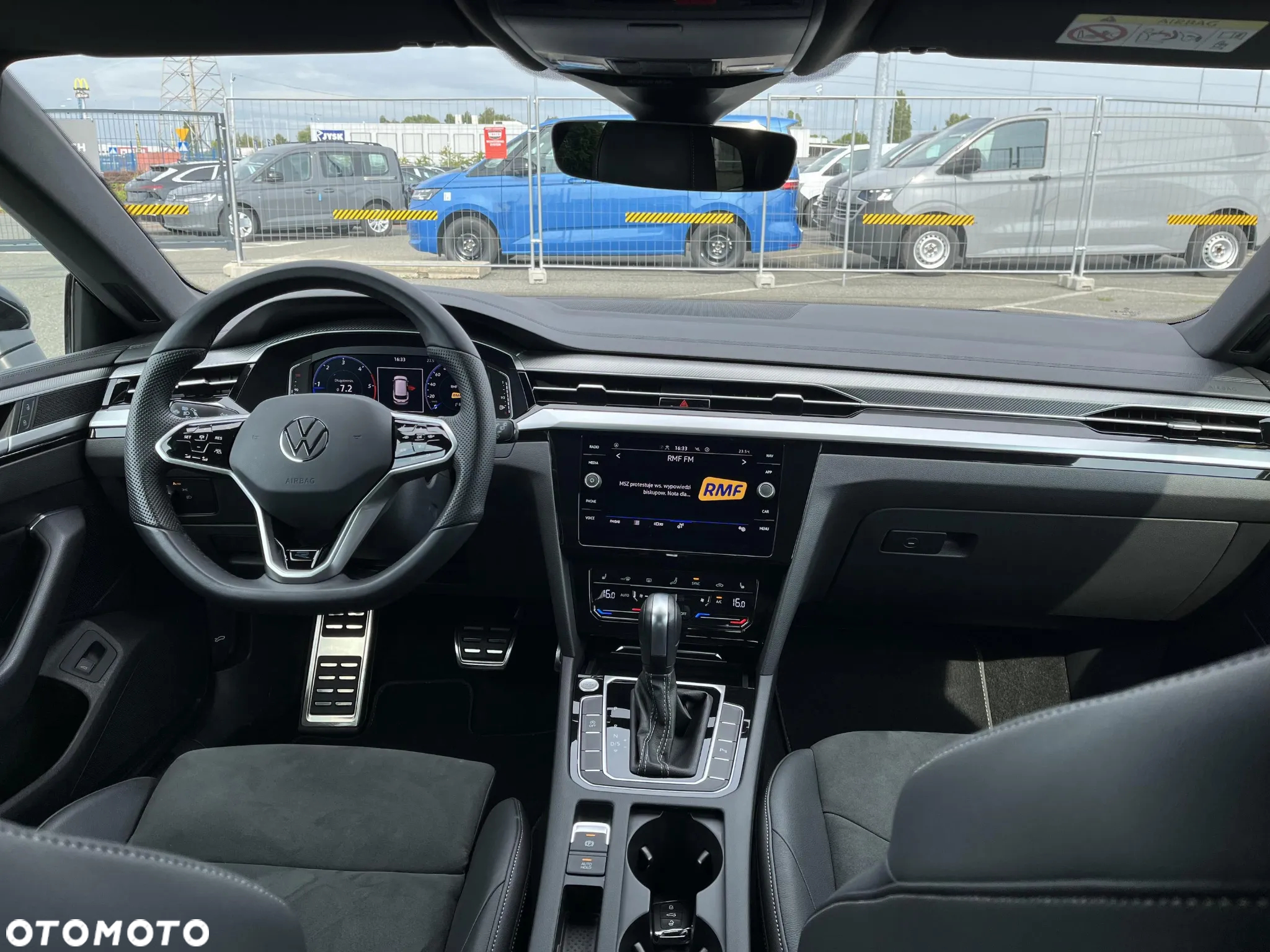 Volkswagen Arteon 2.0 TDI R-Line DSG - 22