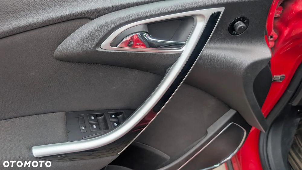 Opel Astra GTC 1.4 Turbo - 9