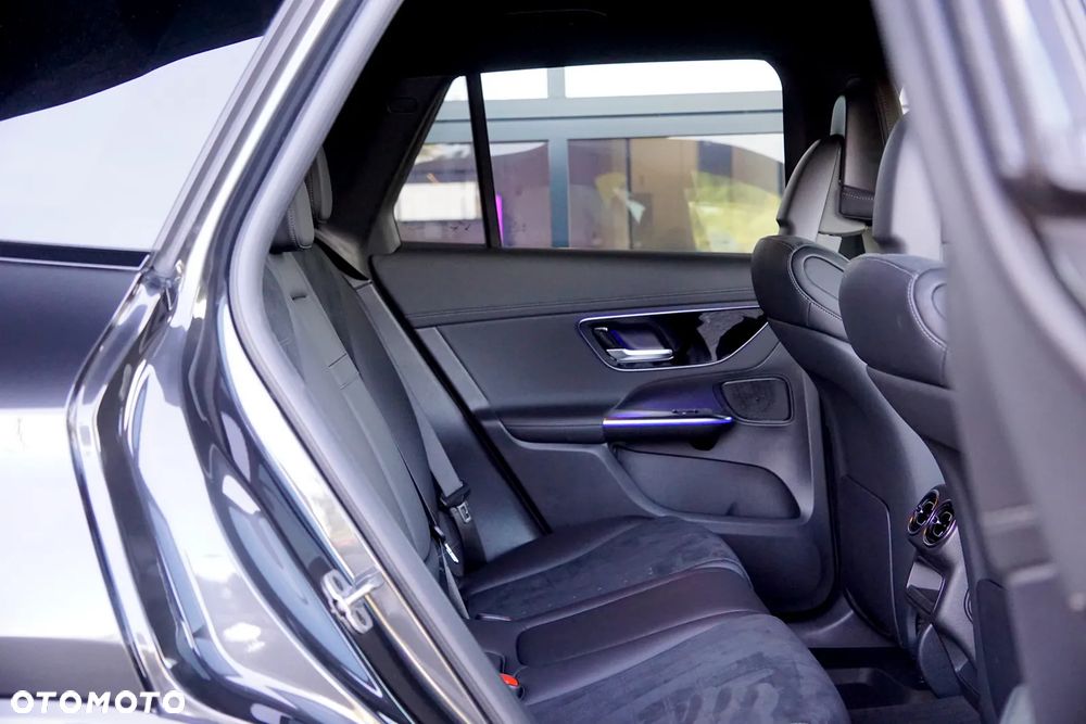 Mercedes-Benz GLC 300 d mHEV 4-Matic AMG Line - 26