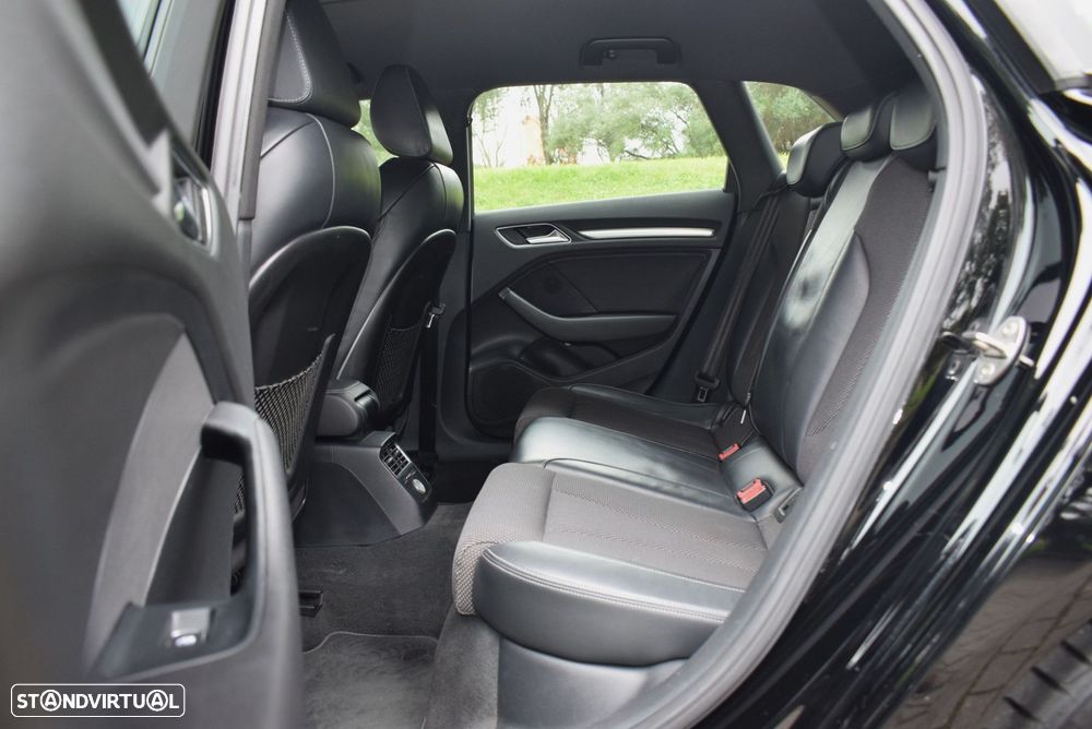 Audi A3 Sportback 1.6 TDI S-line - 10