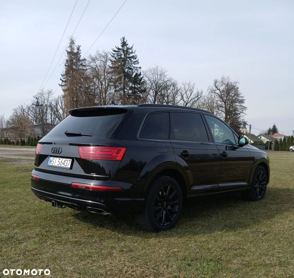 Audi Q7 3.0 TFSI Quattro Tiptronic - 5