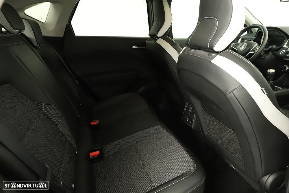 Renault Captur 1.0 TCe Techno Bi-Fuel - 23