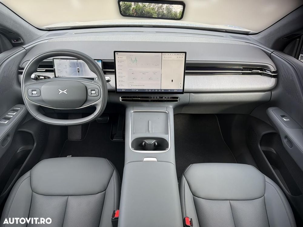 Xpeng G6 80.8 kWh AWD Performance - 13