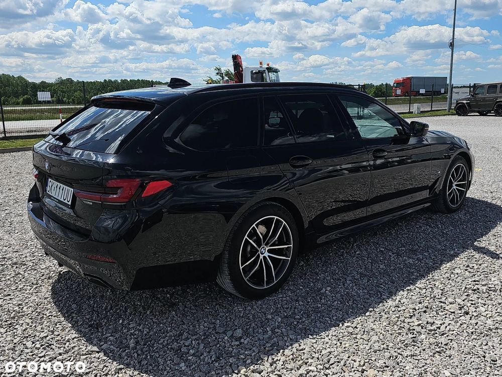BMW Seria 5 520d xDrive mHEV M Sport sport - 5
