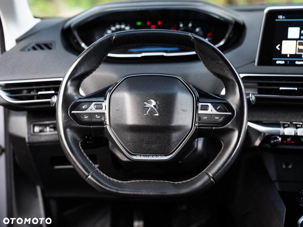 Peugeot 3008 2.0 HDi Allure - 29