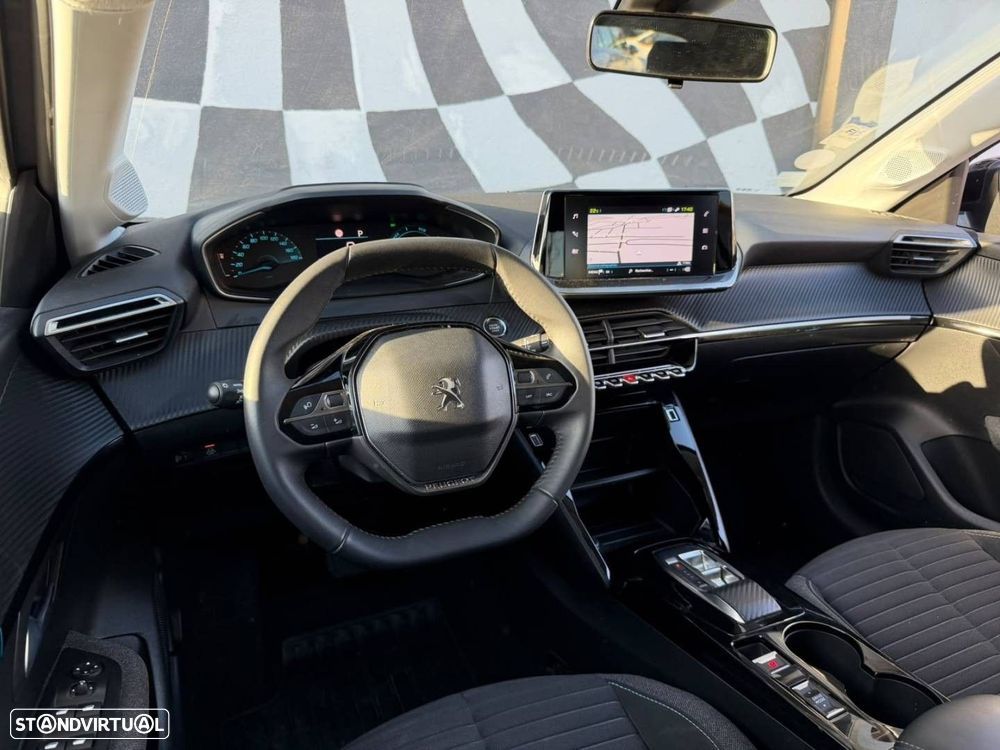 Peugeot e-208 50 kWh Style - 4