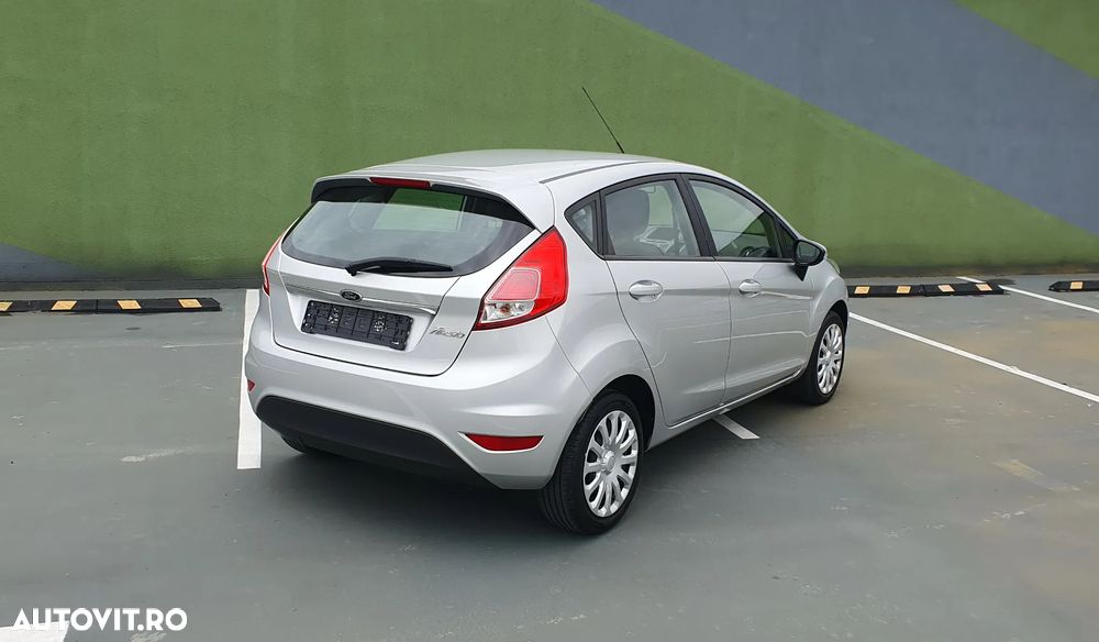 Ford Fiesta 1.6 Ti-VCT Aut. Trend - 4