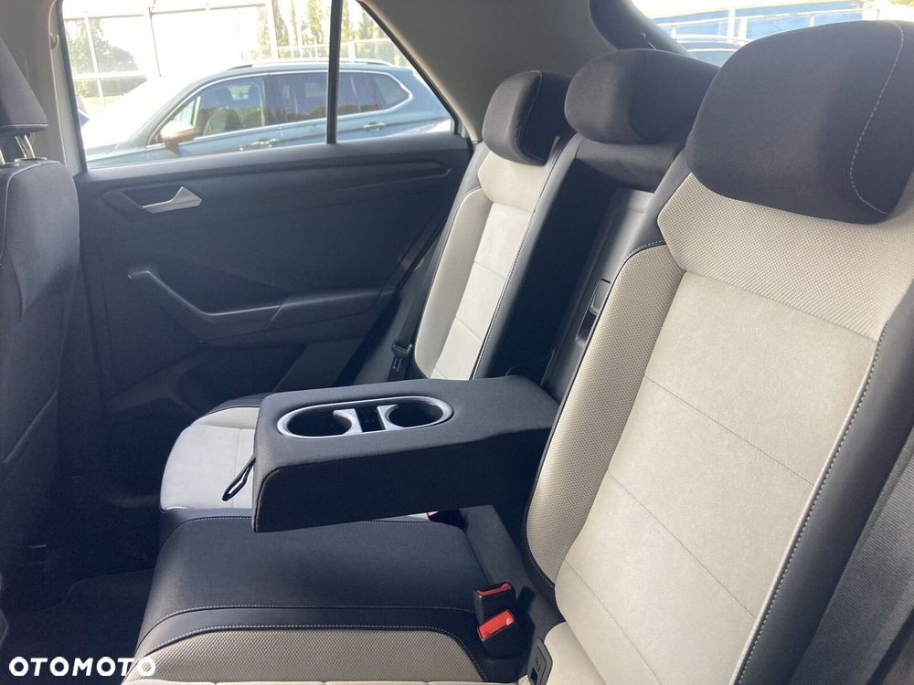 Volkswagen T-Roc 1.5 TSI Style - 22