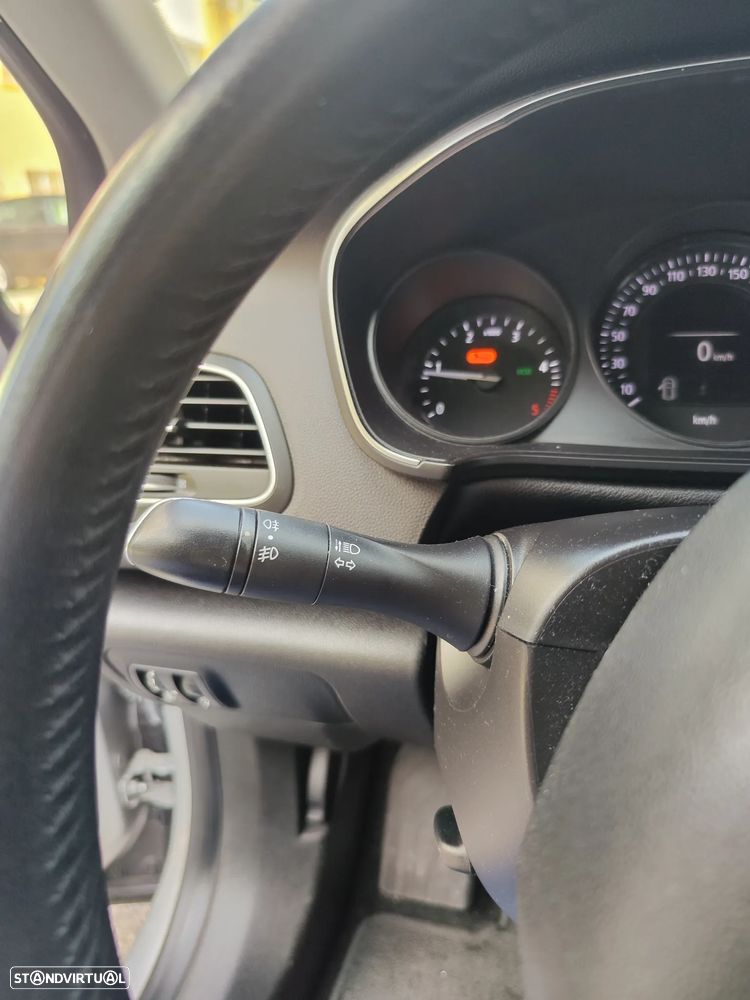 Renault Mégane 1.5 dCi Zen - 25