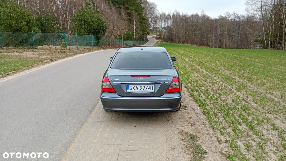 Mercedes-Benz Klasa E 200 Kompressor Elegance - 13