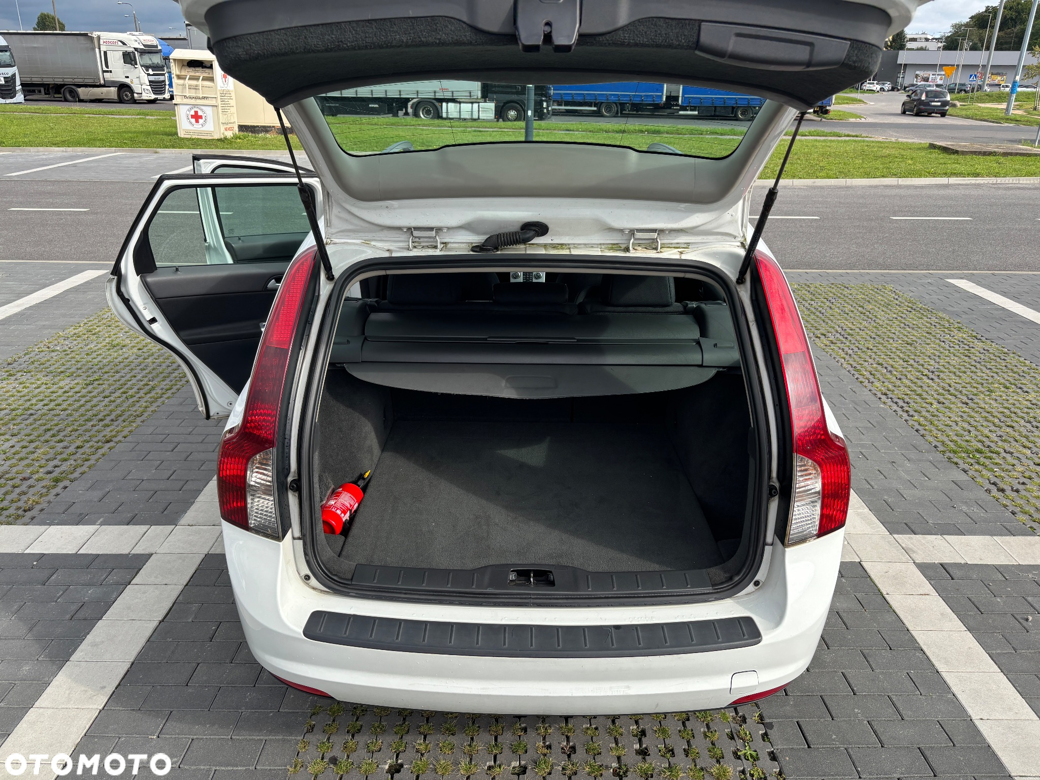 Volvo V50 - 8