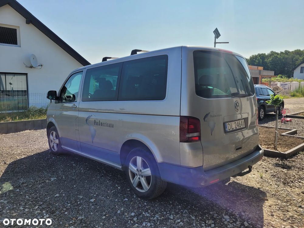 Volkswagen Multivan - 7
