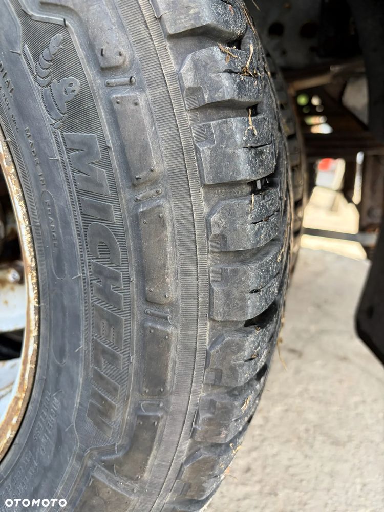 Iveco DAILY 35C15 - 14