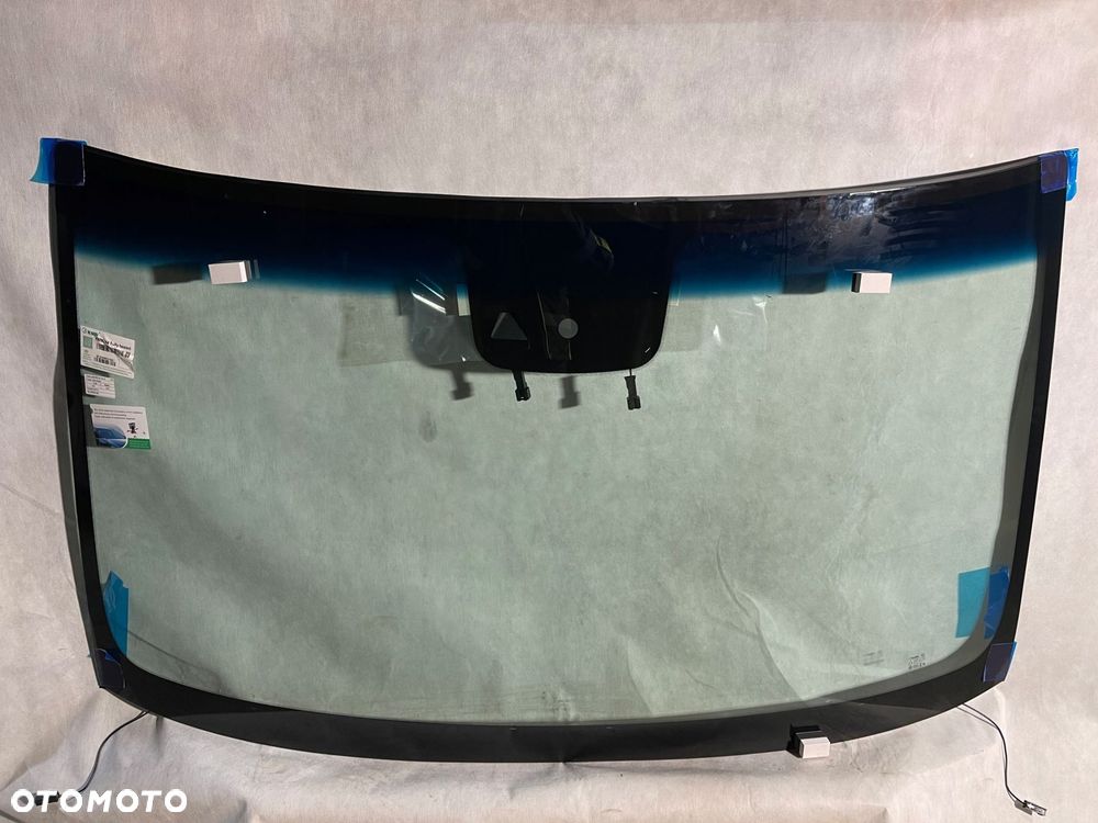 szyba przednia mercedes sprinter w907 / w910 cała grzana sensor kamer 2018- - 1