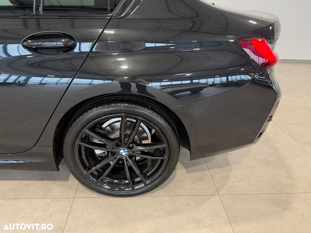 BMW Seria 3 320d Aut. xDrive M Sport - 13