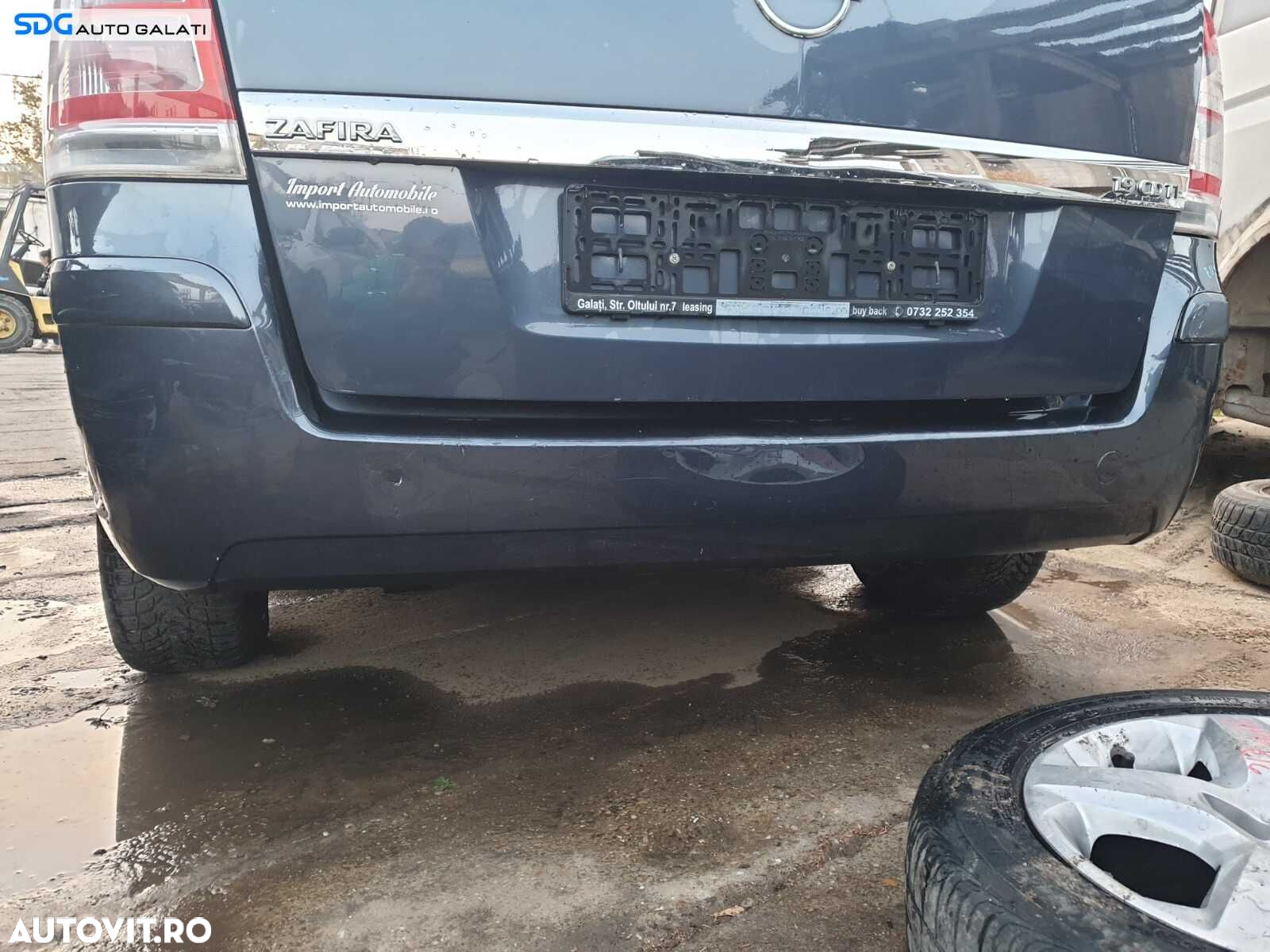 Stop Auxiliar Central de pe Hayon Haion Portbagaj Opel Zafira B 2005 - 2011 - 4