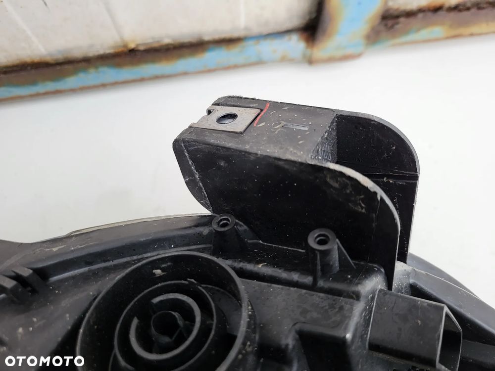 Lampa lewa przednia Peugeot Partner IV - 4