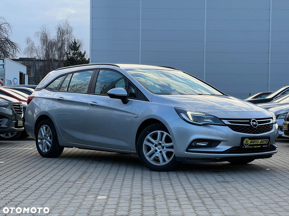 Opel Astra - 2