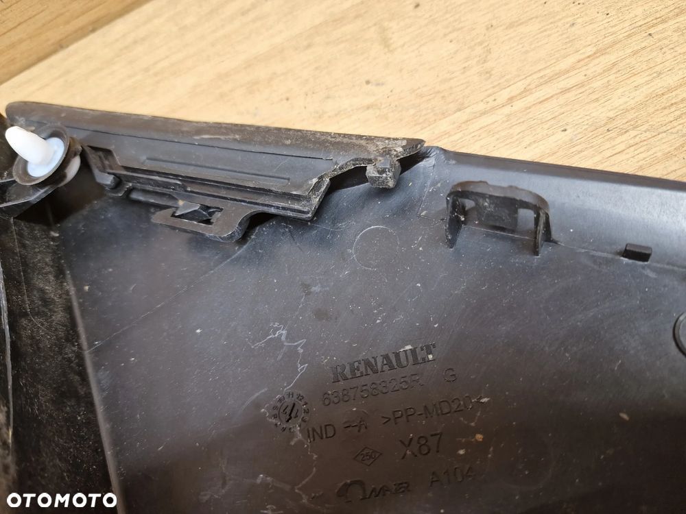 Zaślepka blotnika trojkat prawa lewa Renault captur I - 5