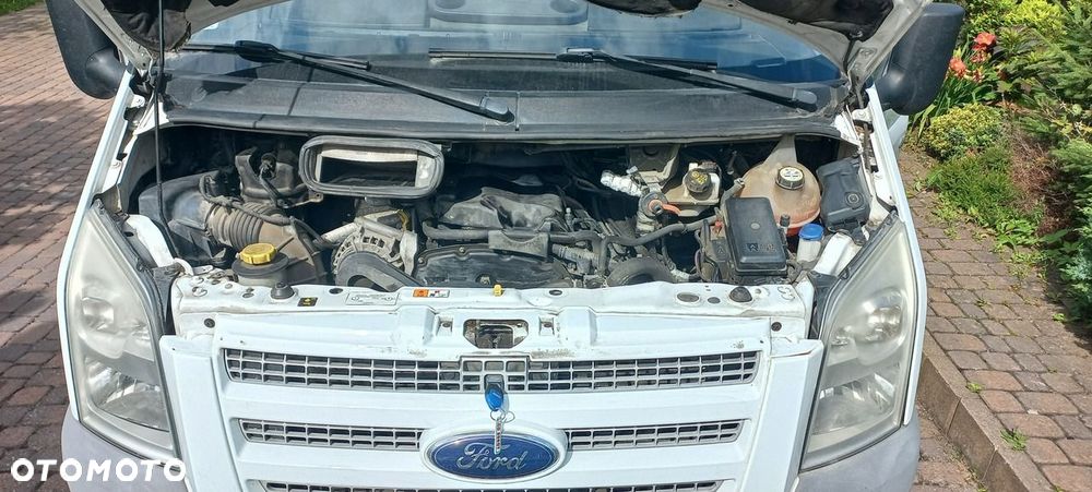 Ford Transit - 13