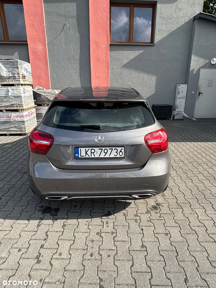 Mercedes-Benz Klasa A 180 - 4