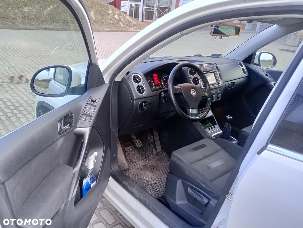 Volkswagen Tiguan 2.0 TDI DPF 4Motion Team - 9