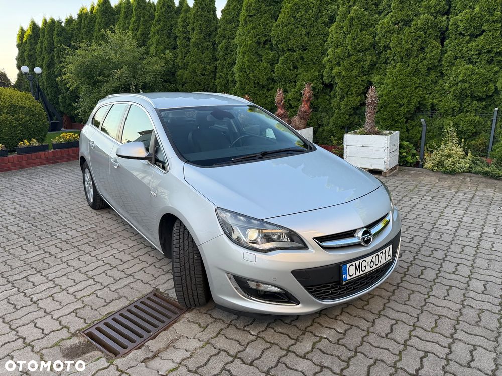 Opel Astra 1.4 T Cosmo - 3