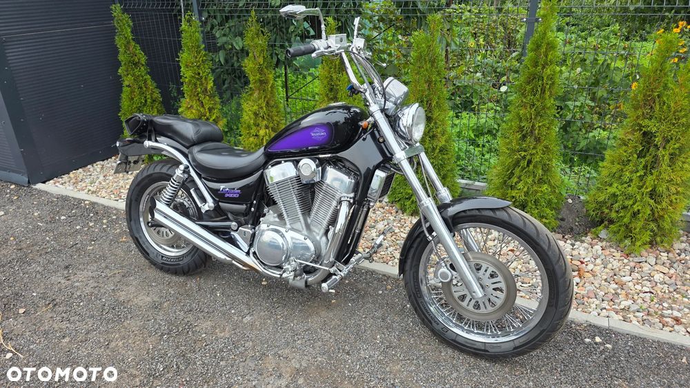 Suzuki Intruder - 2