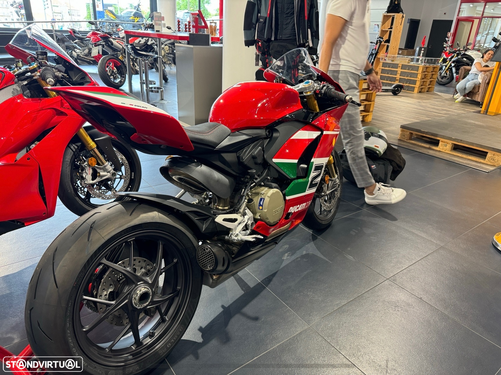 Ducati Panigale V2 Bayliss edição especial (numerada) - 8