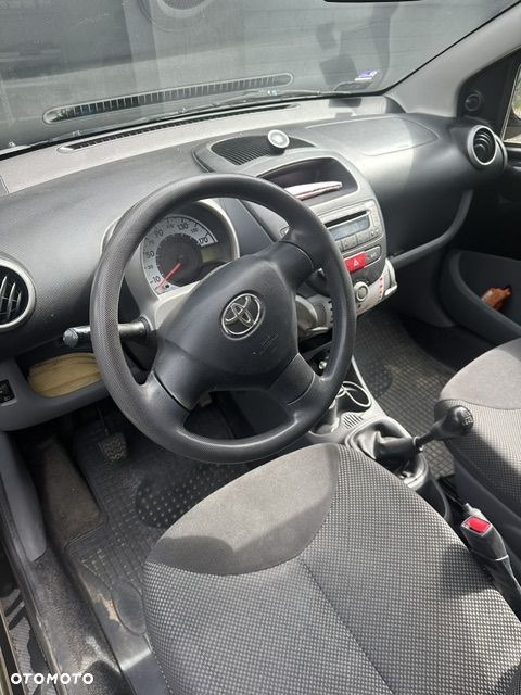 Toyota Aygo 1.0 VVT-i Sol EU5 - 9